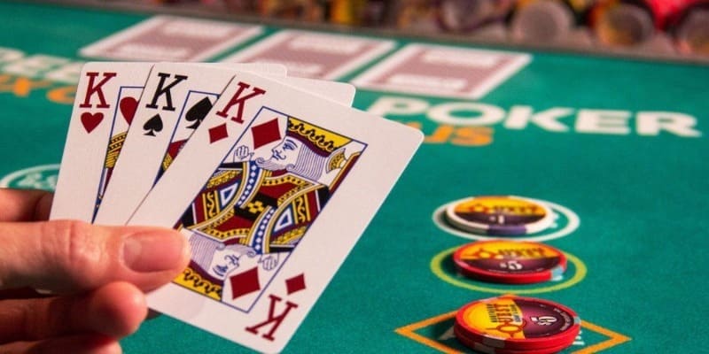 Game Bài Poker - Hướng Dẫn Chơi Bài Poker Điệu Nghệ Nhất 4 Thế nào được gọi là game bài poker?